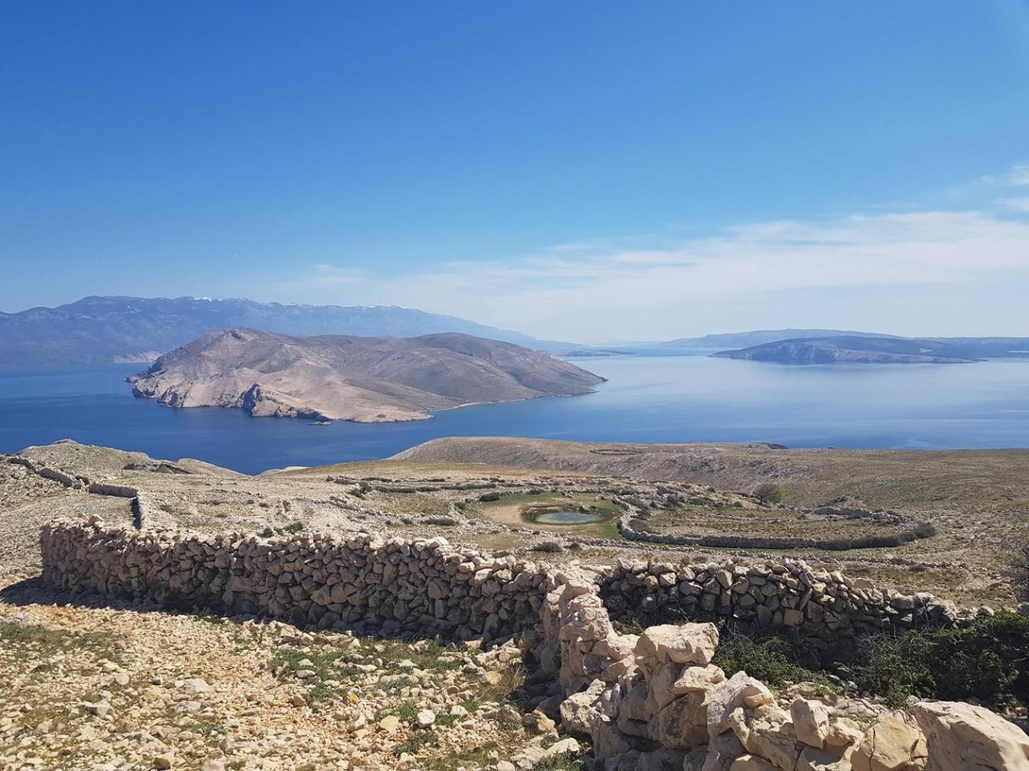 Villa Katarinini Dvori Baška Exteriör bild