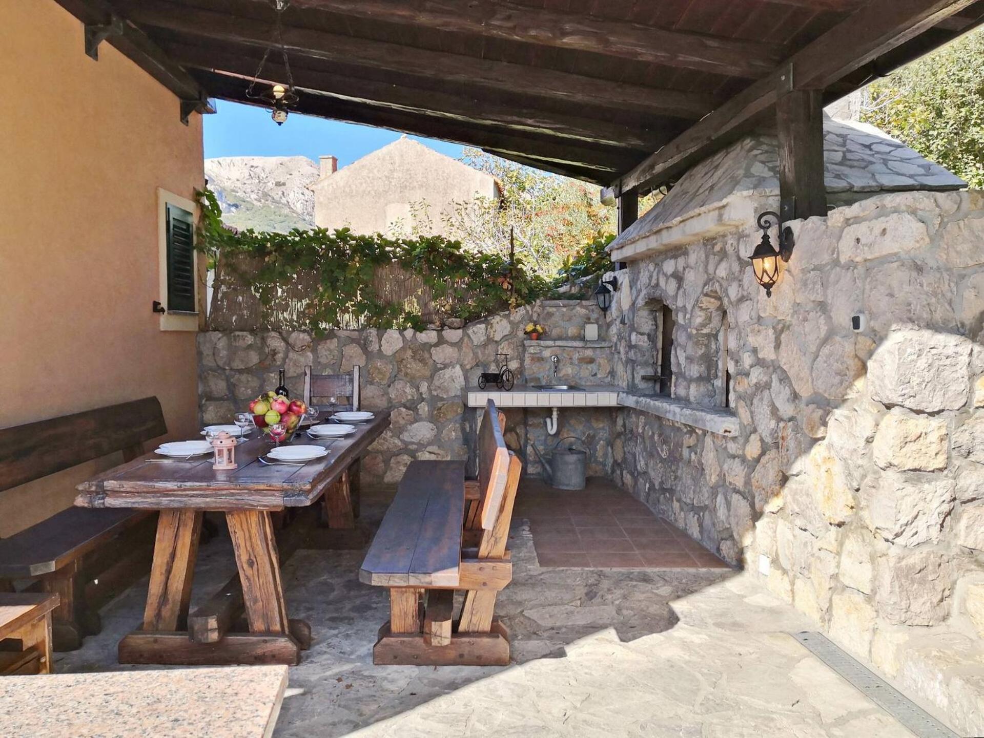 Villa Katarinini Dvori Baška Exteriör bild