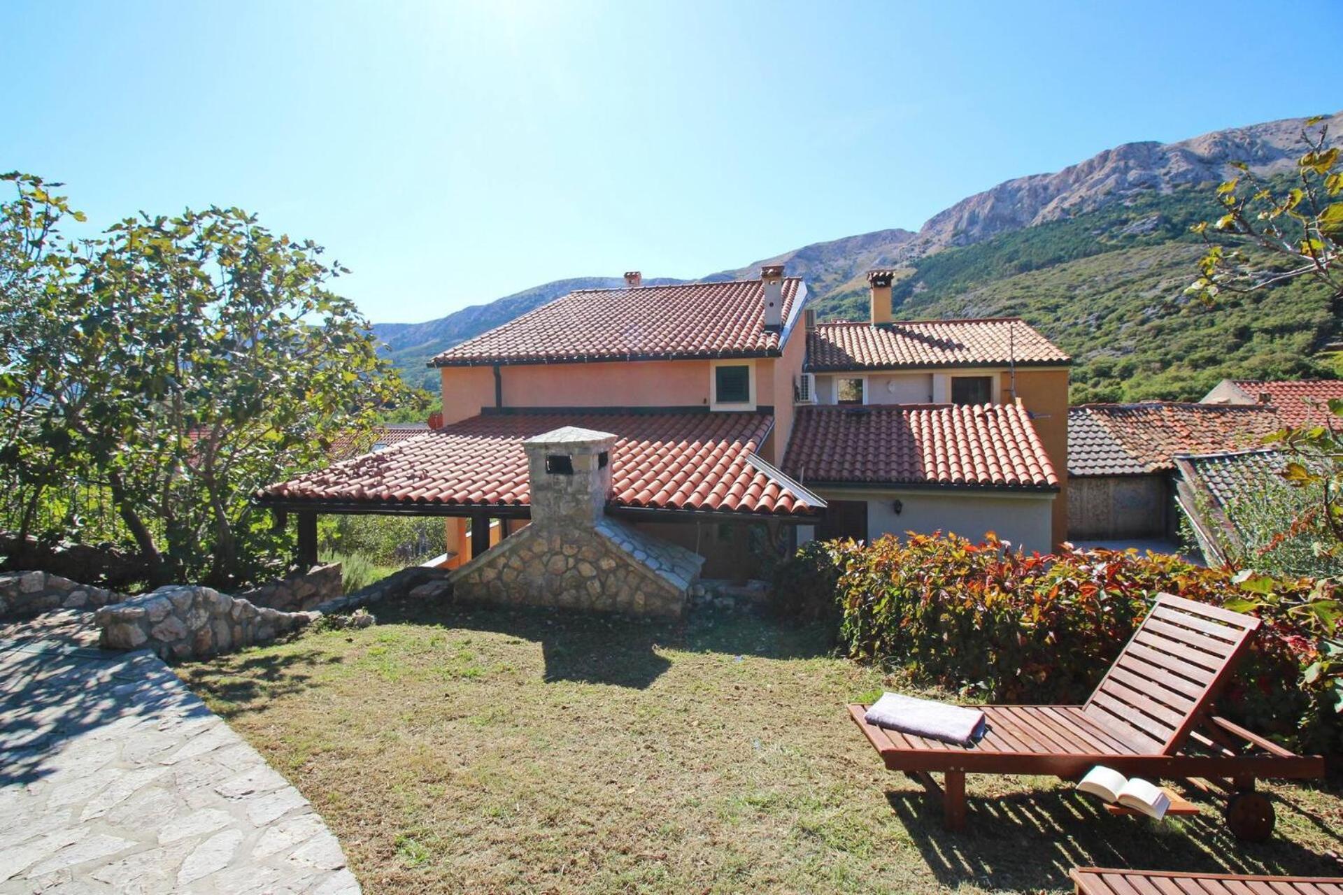 Villa Katarinini Dvori Baška Exteriör bild